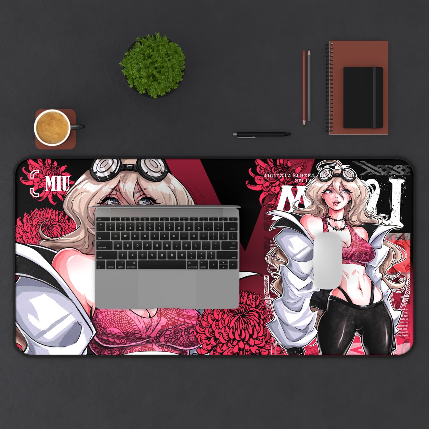 Miu Desk Mat